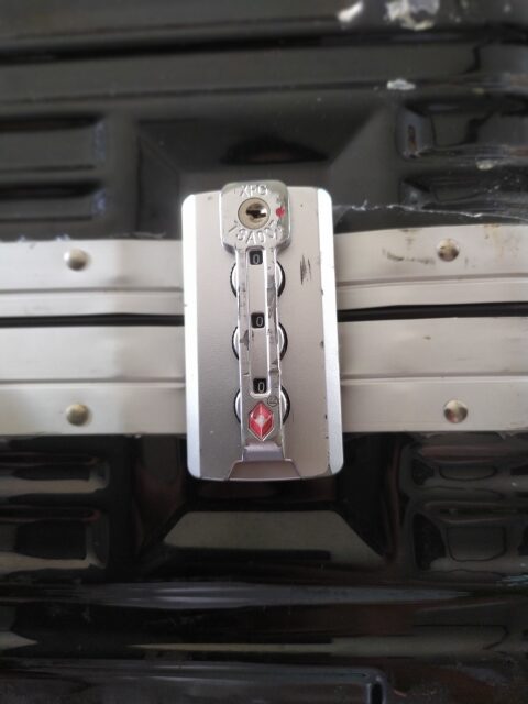 Suit case locker
